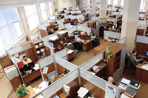 企業(yè)員工福利計(jì)劃是調(diào)整企業(yè)生產(chǎn)成本和人工成本的重要杠桿？